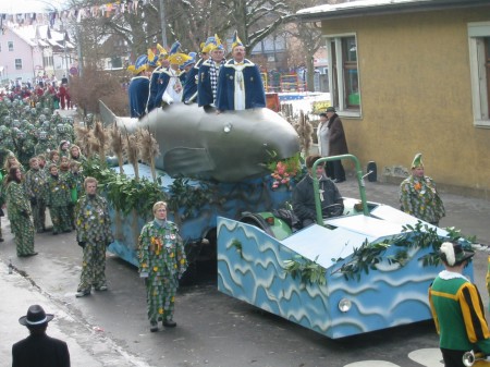 ../Images/2003-02-09_Narrentreffen Rzell_020.jpg